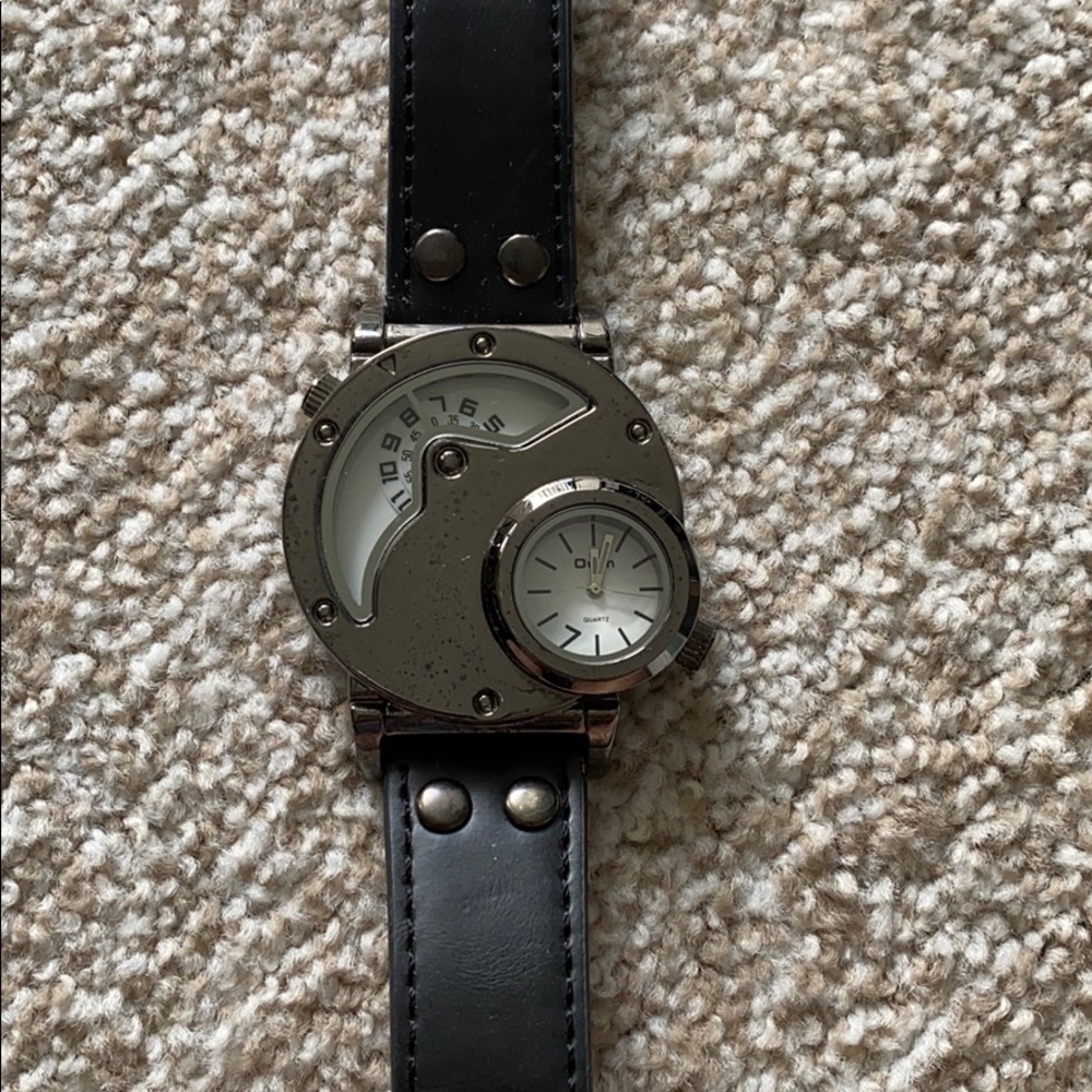 Oulm Watch